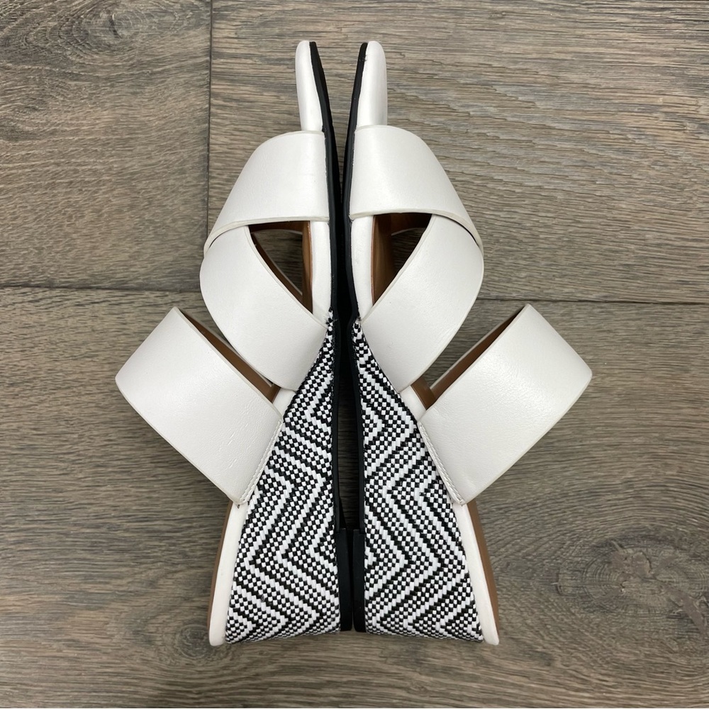 AEROSOLES women’s leather sandals, white wedge sandals NIB - Picture 9 of 13